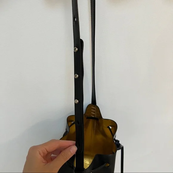 COPY - Mansur Gavriel black/gold mini bucket bag - Picture 4 of 16